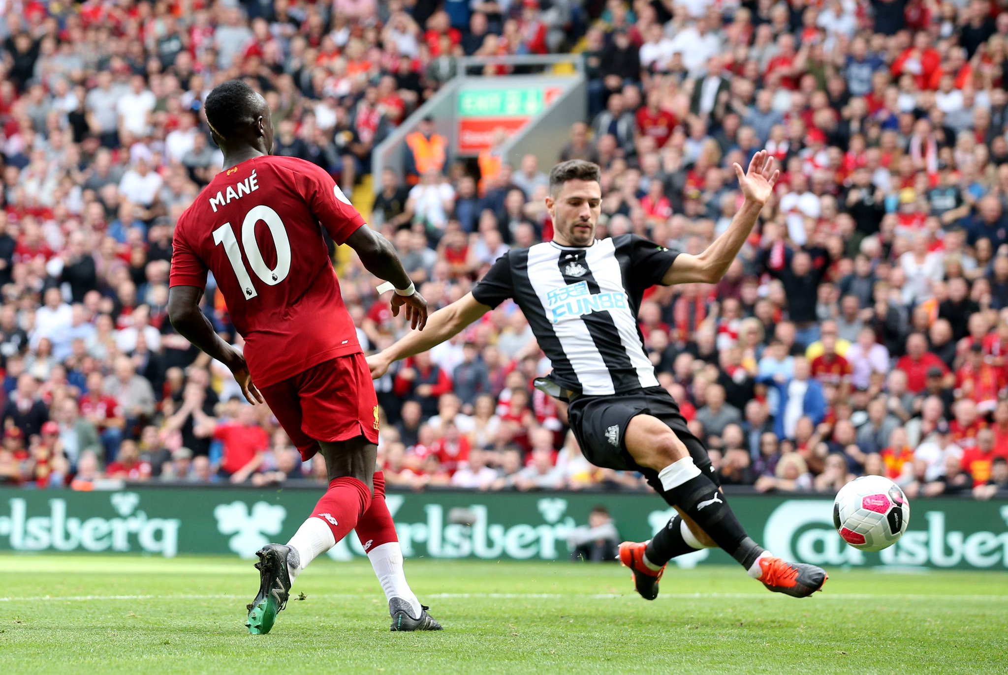 年勇士夺冠 年勇士夺冠