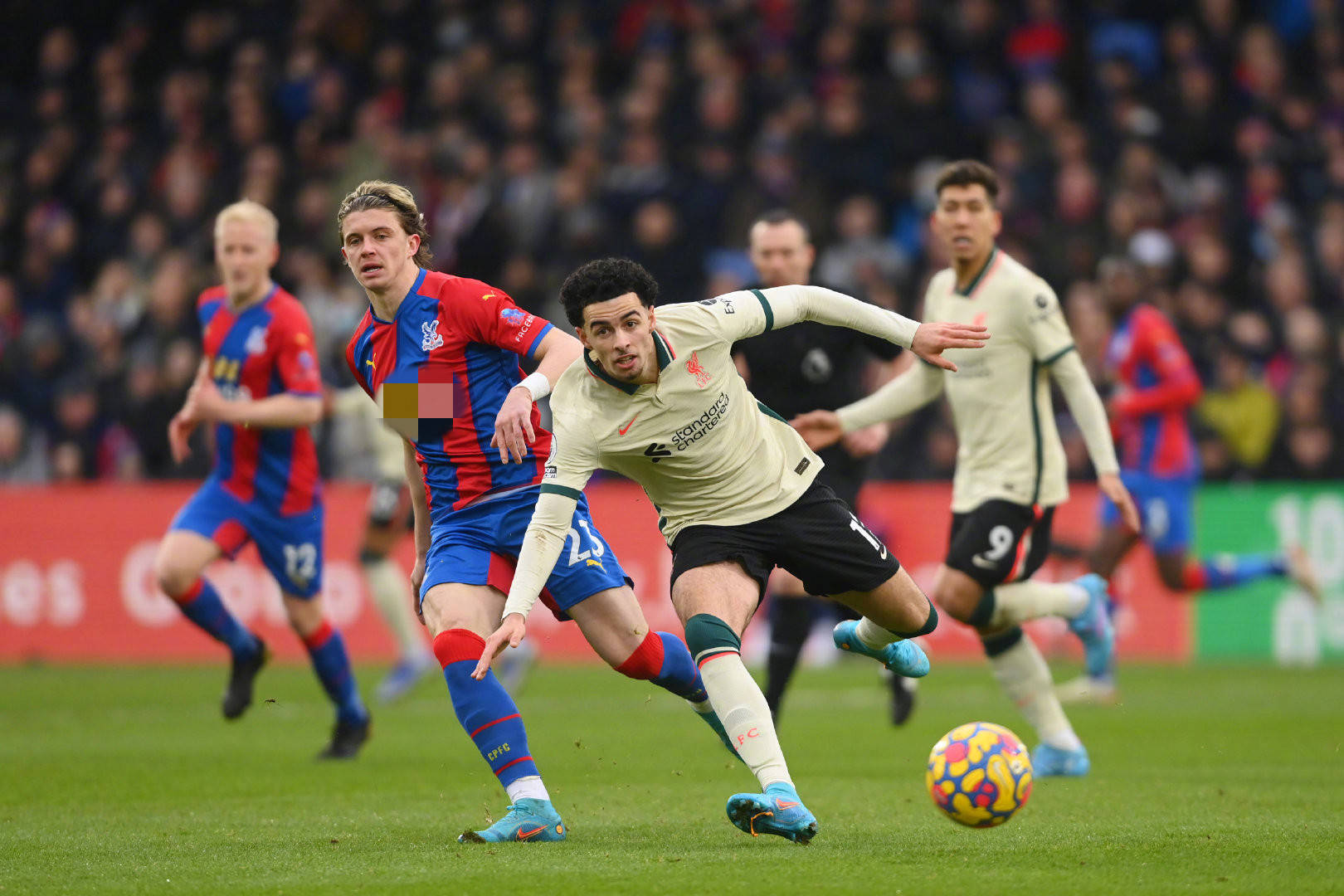 以强大的守 以强大的守